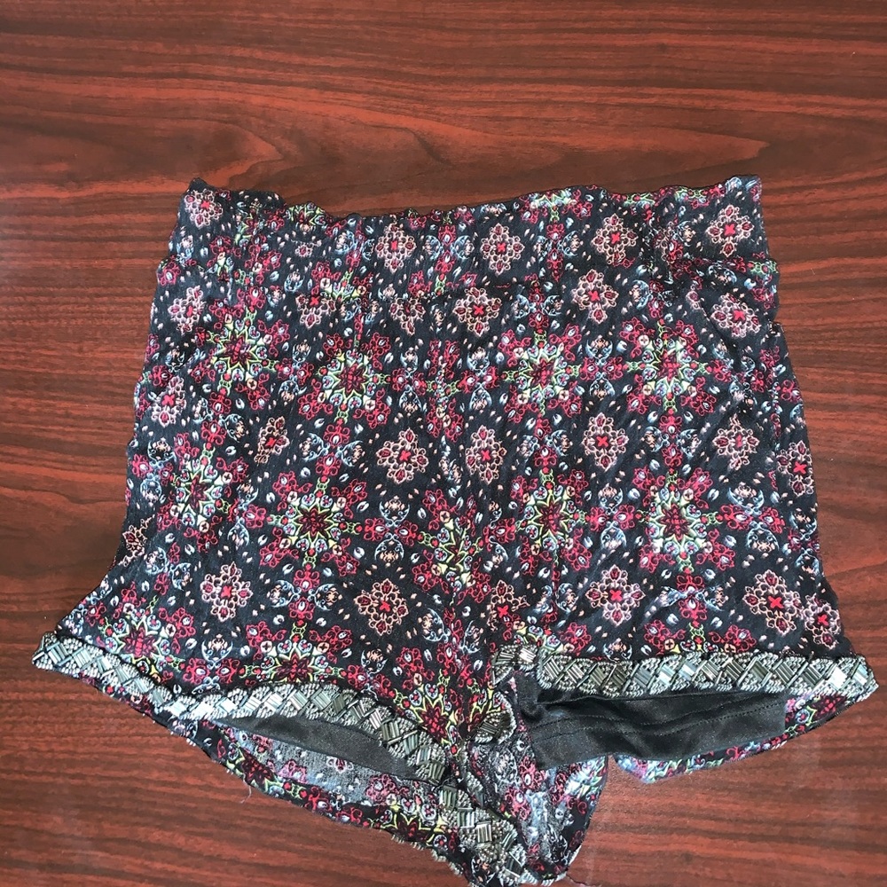 Beaded bottom shorts